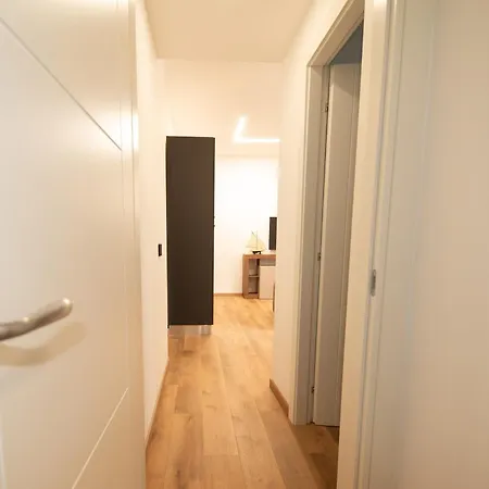 Giulia Apartament Genua